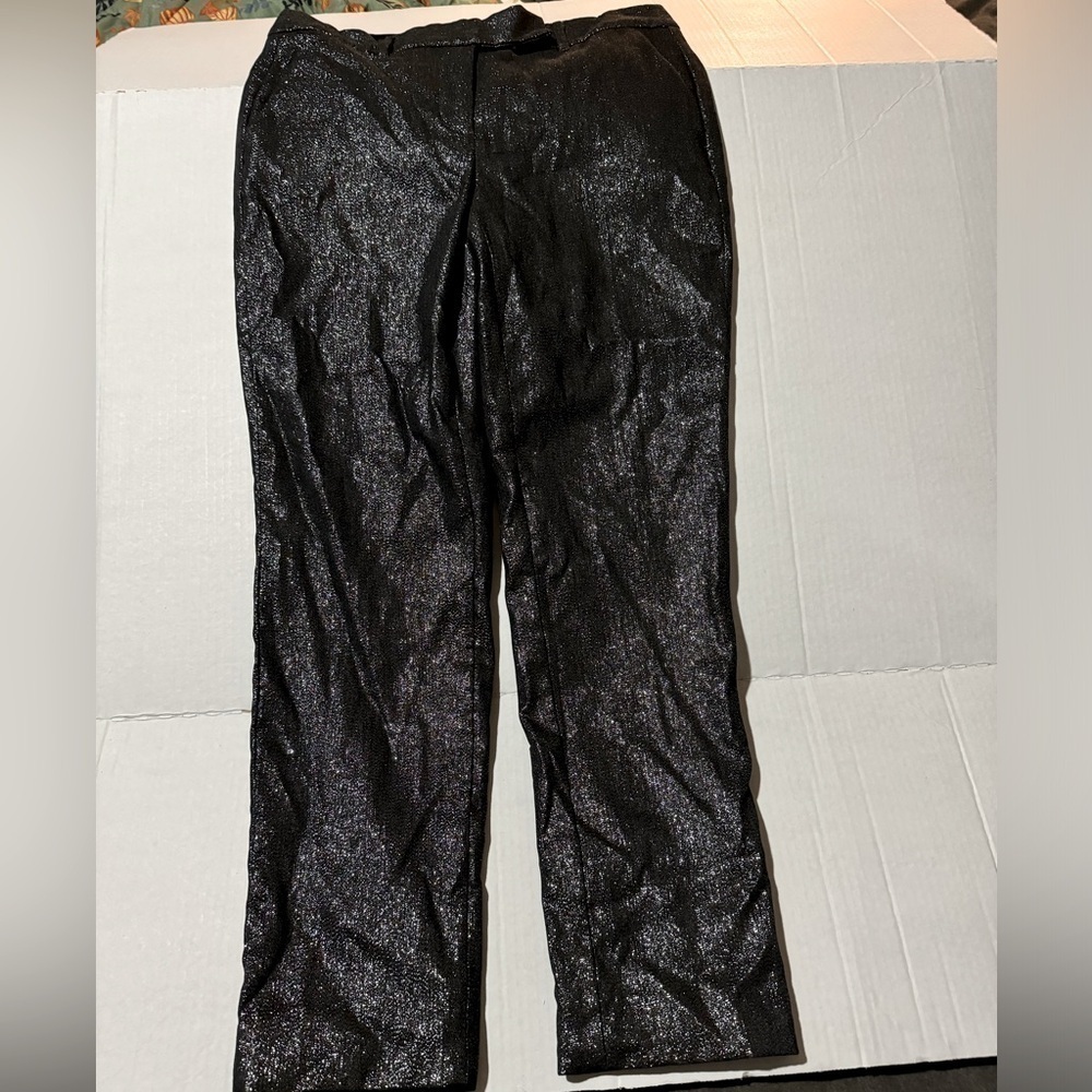 Whitehouse Black Market crop pants.
